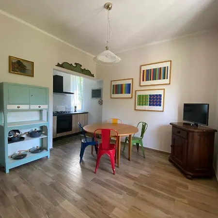 “da Gio” In Un Antico Borgo Di *